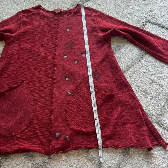 Odile red tunic top mixed media art to wear lagenlook oversized pockets small - Picture 8 of 11